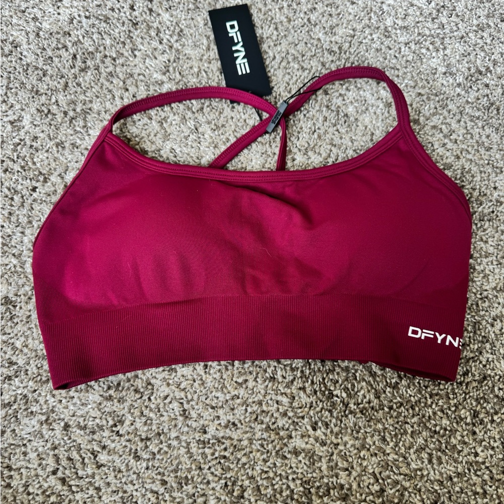 Brand new dfyne sports bra